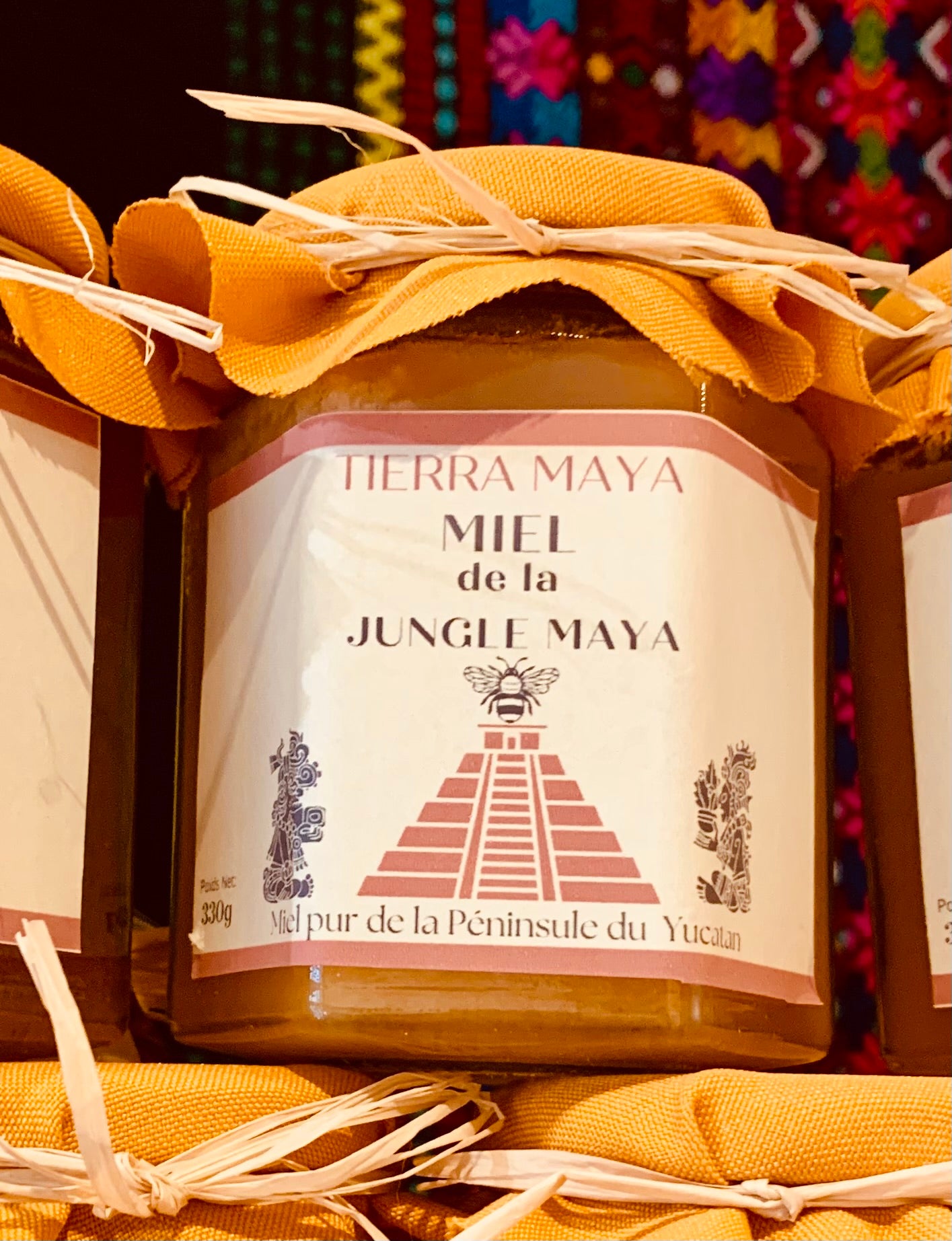 HONEY FROM THE BEES OF THE MAYAN JUNGLE